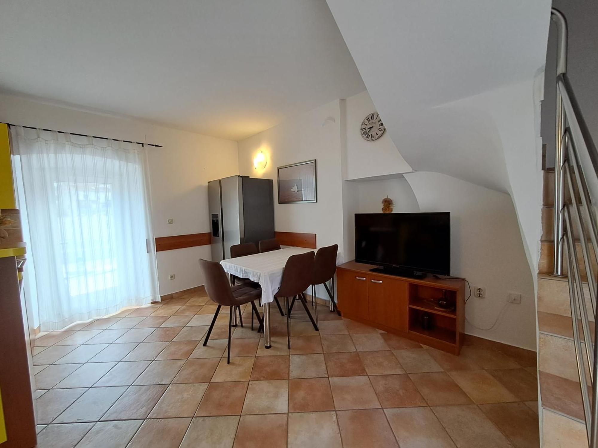 Greta Apartment Vrbnik Exterior photo